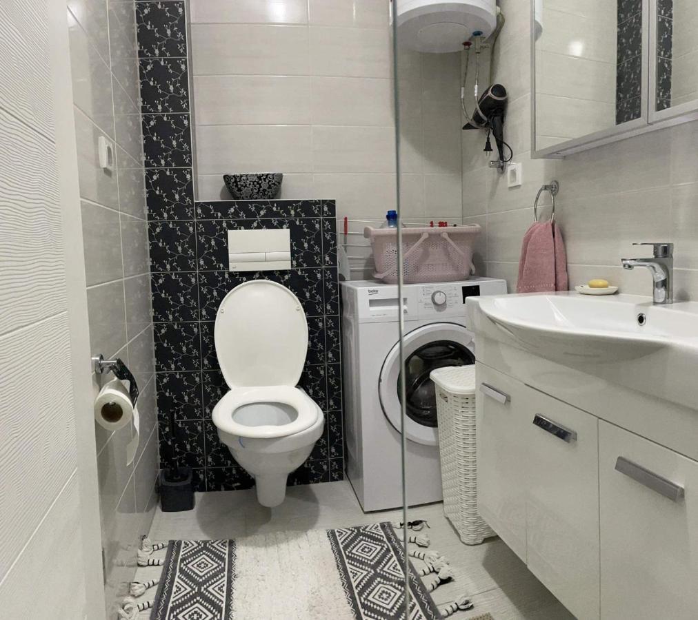 Apartman Sims Bijeljina Luaran gambar