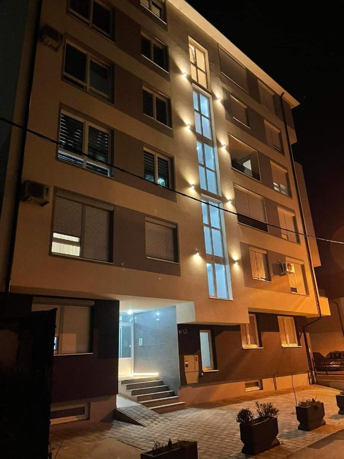 Apartman Sims Bijeljina Luaran gambar